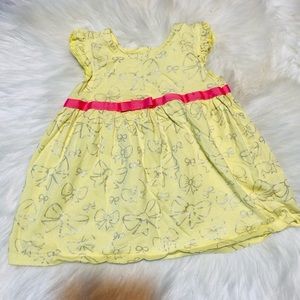 Bow yellow dress size 9-12 months (10x$15)